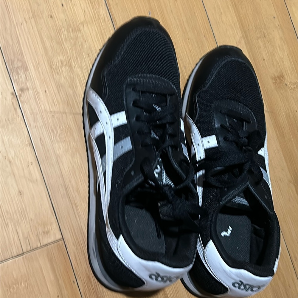 Tiger onitsuka by ASICS.
